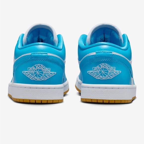 Jordan Retro 1 White/Dark Powder Blue/Brown Women’s size 9 NEW!!! - Picture 3 of 8